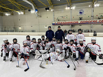 С 11 по 13 ноября в городе Омске состоялся турнир среди детских хоккейных команд 2012-2013 гг.р.