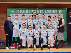  Сборная Югры, в составе которой выступили четыре представительницы СШОР "Самотлор" заняла 6 место в финале первенства России по баскетболу среди девушек до 17 лет. 