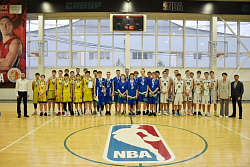  В споре за бронзовые медали первенства Югры по баскетболу среди юношей до 16 лет нижневартовские баскетболисты со счетом 69:42 переиграли сборную Нягани. 