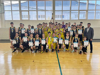 Завершилось открытое первенство города Нижневартовска по баскетболу среди юношей 2009 г.р. и младше.