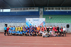 СТАРТОВАЛ ТУРНИР ПАМЯТИ БЕЛЯЕВА На стадионе «Центральный» торжественно открыли турнир по мини-футболу среди команд учреждений, организаций и предприятий, посвящённый памяти А.М. Беляева.